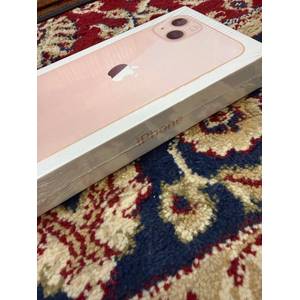 Apple iPhone 13 128GB Pink - Refurbished product image 4