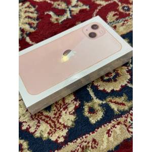Apple iPhone 13 128GB Pink - Refurbished product image 3